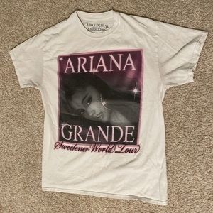 Ariana grande sweetener world tour shirt!